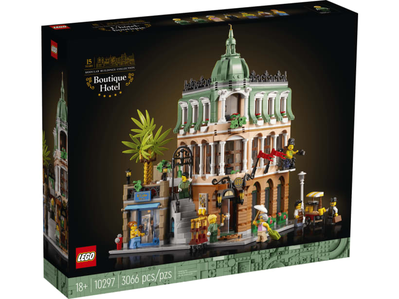 Image of LEGO Set 10297 Boutique Hotel