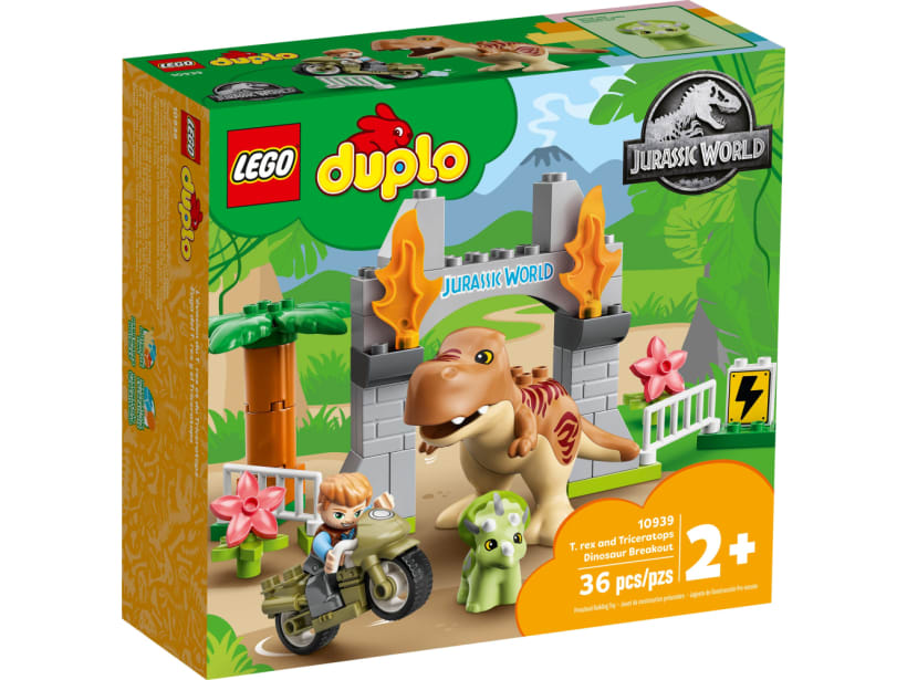 Image of LEGO Set 10939 T. rex and Triceratops Dinosaur Breakout